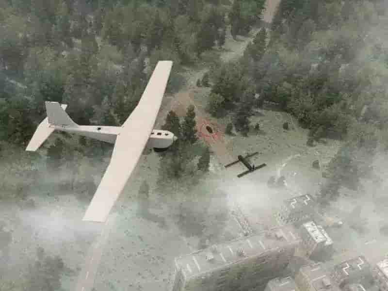 Drone de reconnaisance Puma AE RQ-20 et drone kamikaze/drone suicide Switchblade 300.