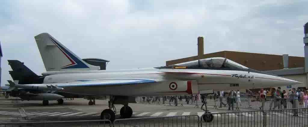 Démonstrateur Rafale A au Musée de l'Air et de l'Espace.