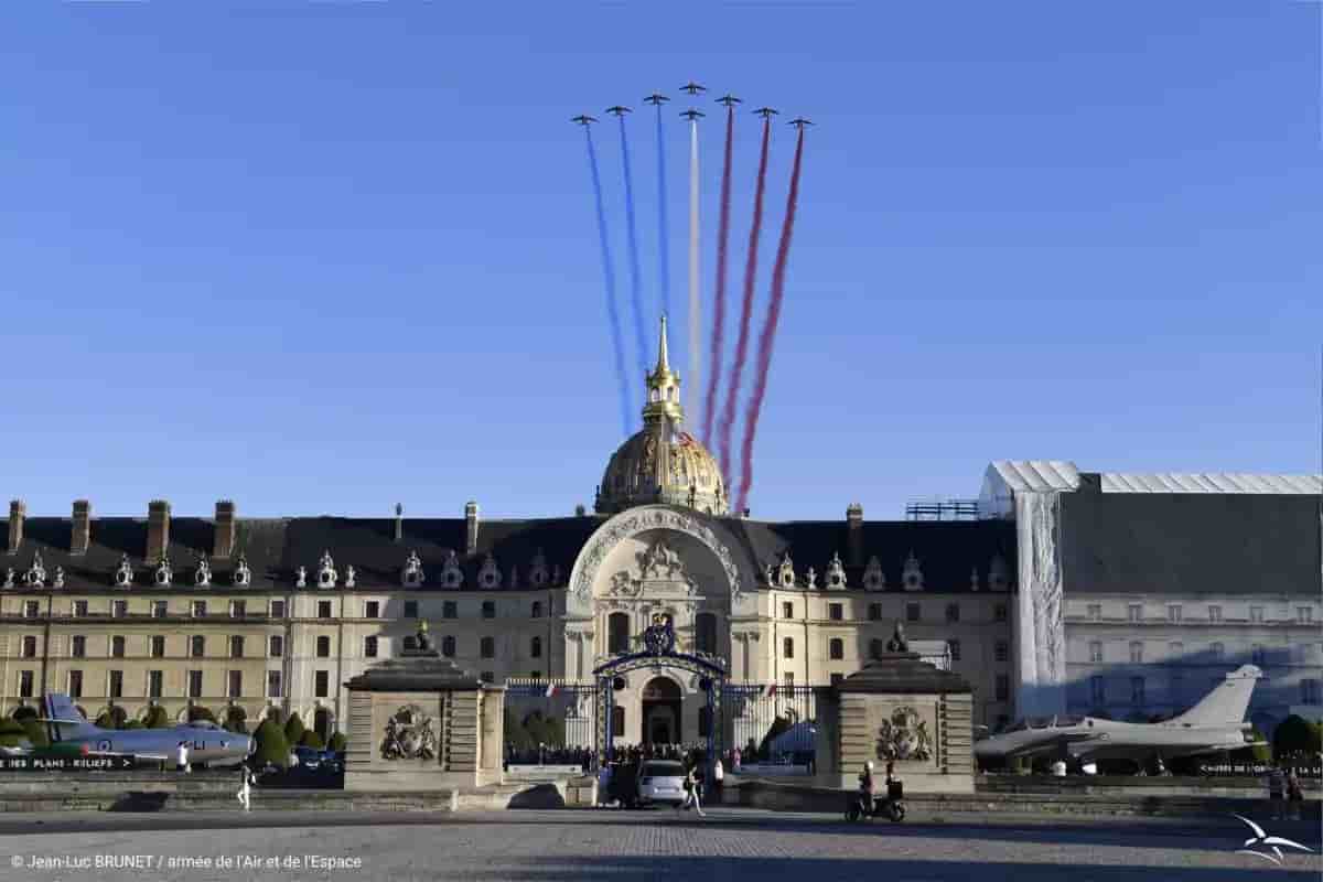 De l'Ouragan au Rafale : 70 ans d'excellence industrielle et opérationnelle aux Invalides.