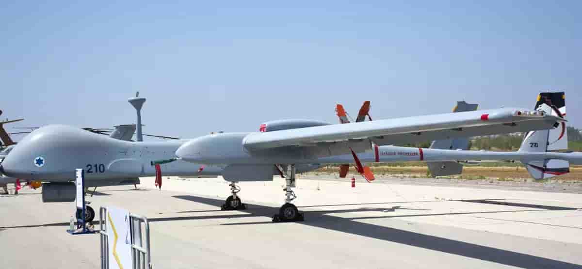 Le drone IAI Eitan présenté lors d'un salon en Israël, en 2017.