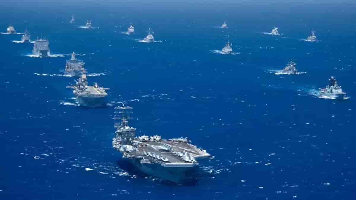 Une partie des navires participant à RIMPAC 2022.