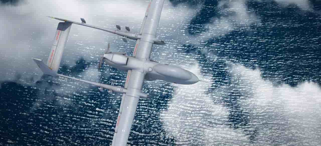 La version maritime du drone Heron peut désormais emporter deux nouveaux capteurs.