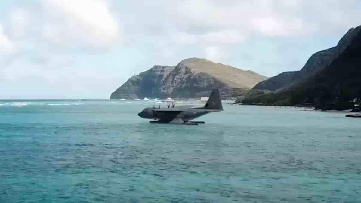 Rendu du projet de l'AFSOC visant à développer une capacité d'amerrissage/déjaugeage (MAC) pour ses MC-130J.
