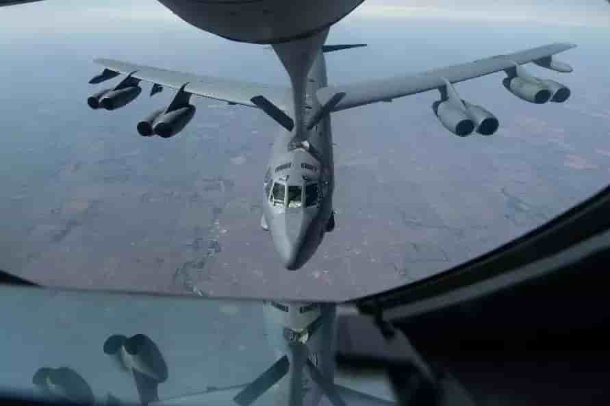 KC-135 endurance 72 heures ravitaillement B-52