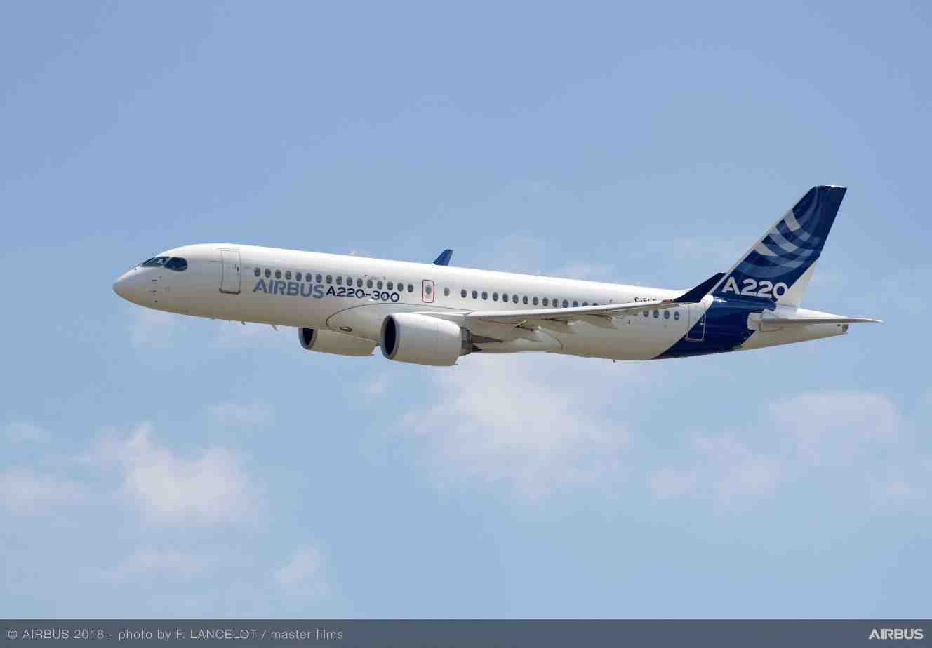 Les Bombardier CS100 et CS300 ont été rebaptisés Airbus A220-100 et A220-300