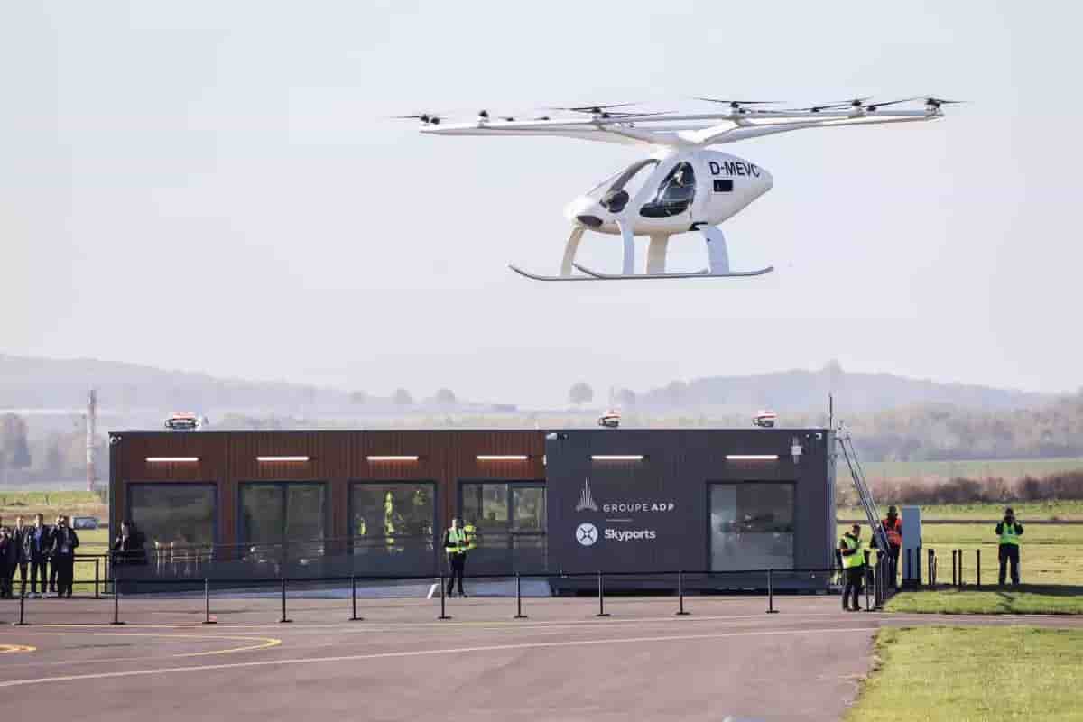 VoloCity de Volocopter sur le terminal vertiport de Pontoise (Groupe ADP, M.Letertre).