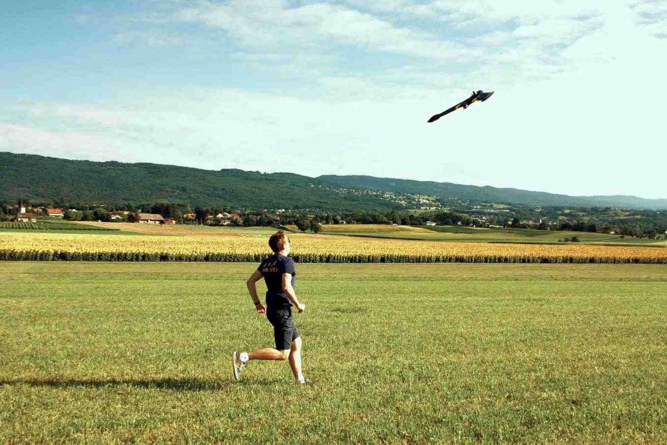 Les ailes volantes eBee et eBee Plus de senseFly seront employéss pour les expérimentations de vols hors-vue.