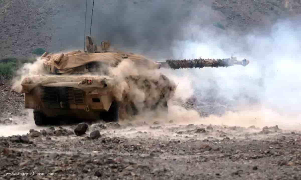 Tir d'un AMX-10RC du 1er régiment d'infanterie de marine.
