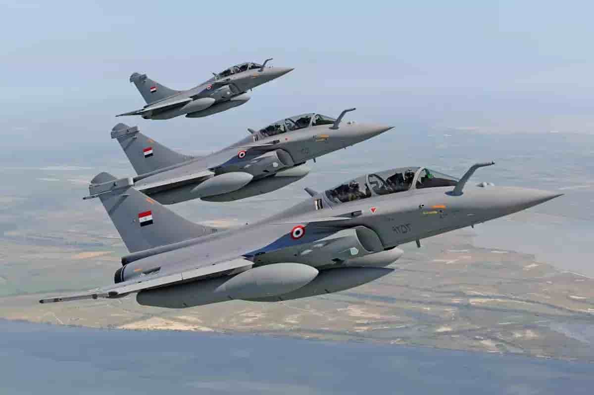 Trois Rafale DM égytpiens en vol.