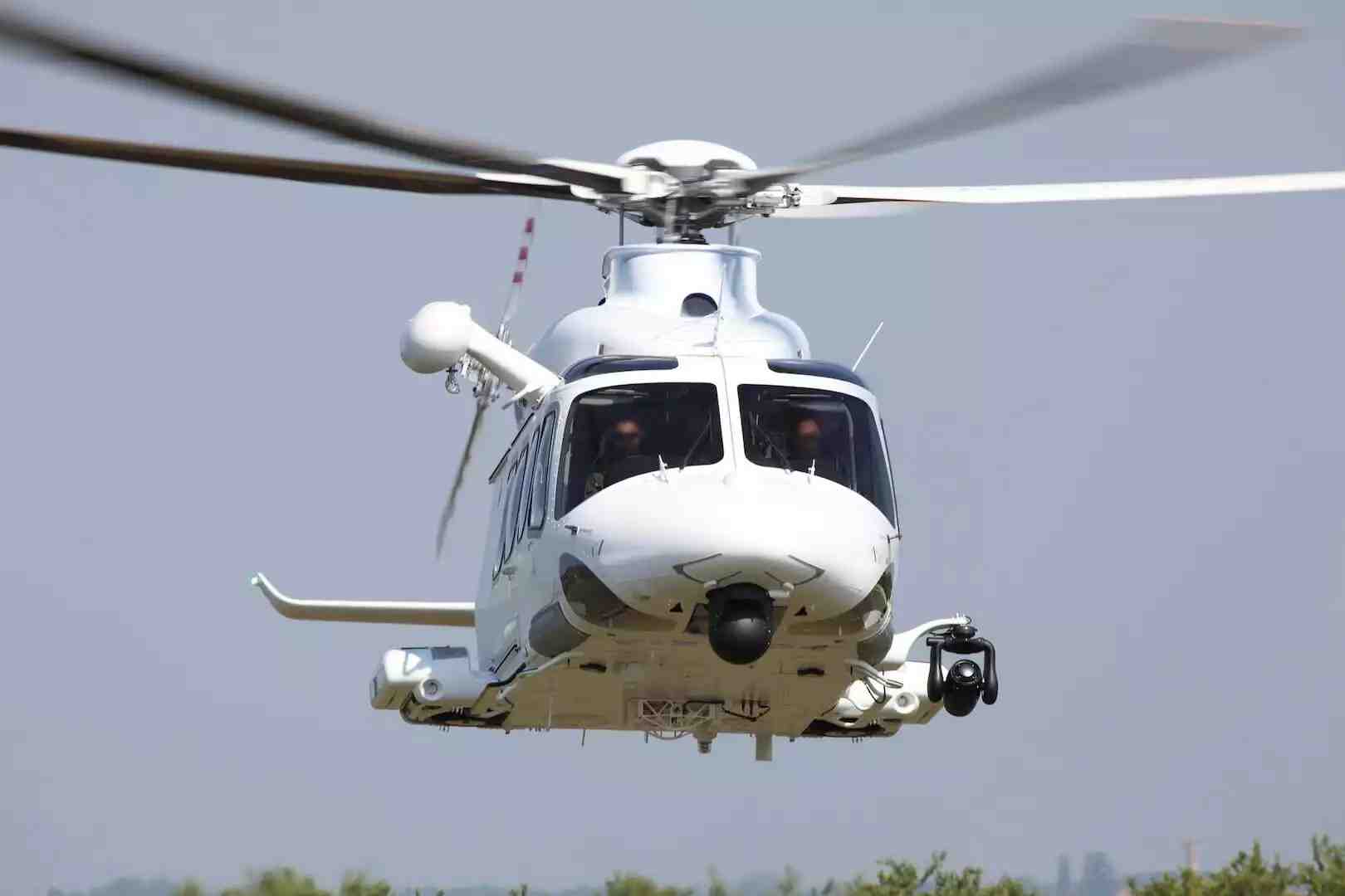 AW139