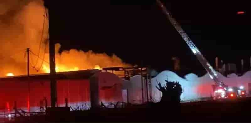 Incendie de l'usine des frères Wright.