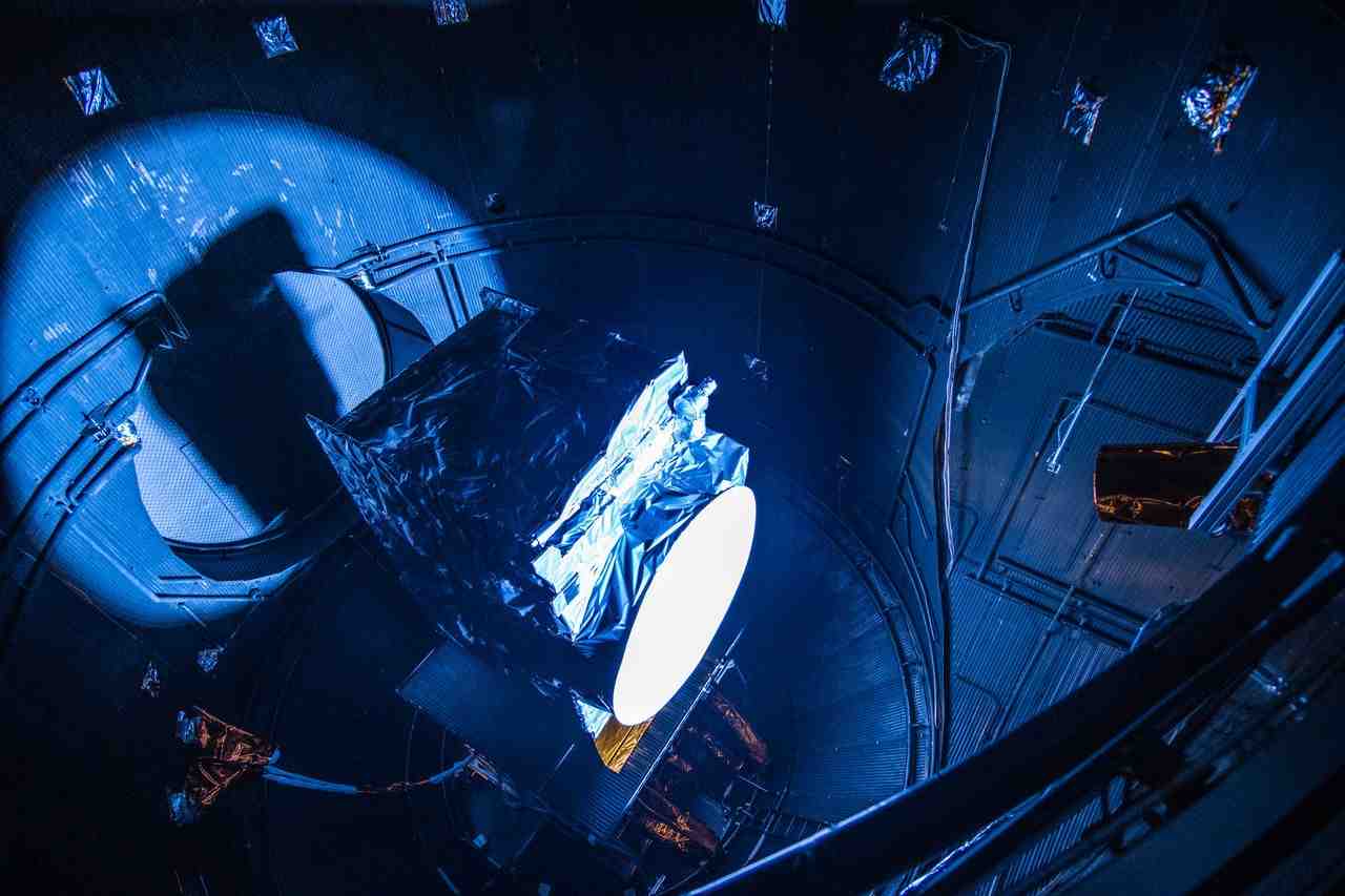 Le modèle thermique de Juice dans le LSS de l’ESTEC.