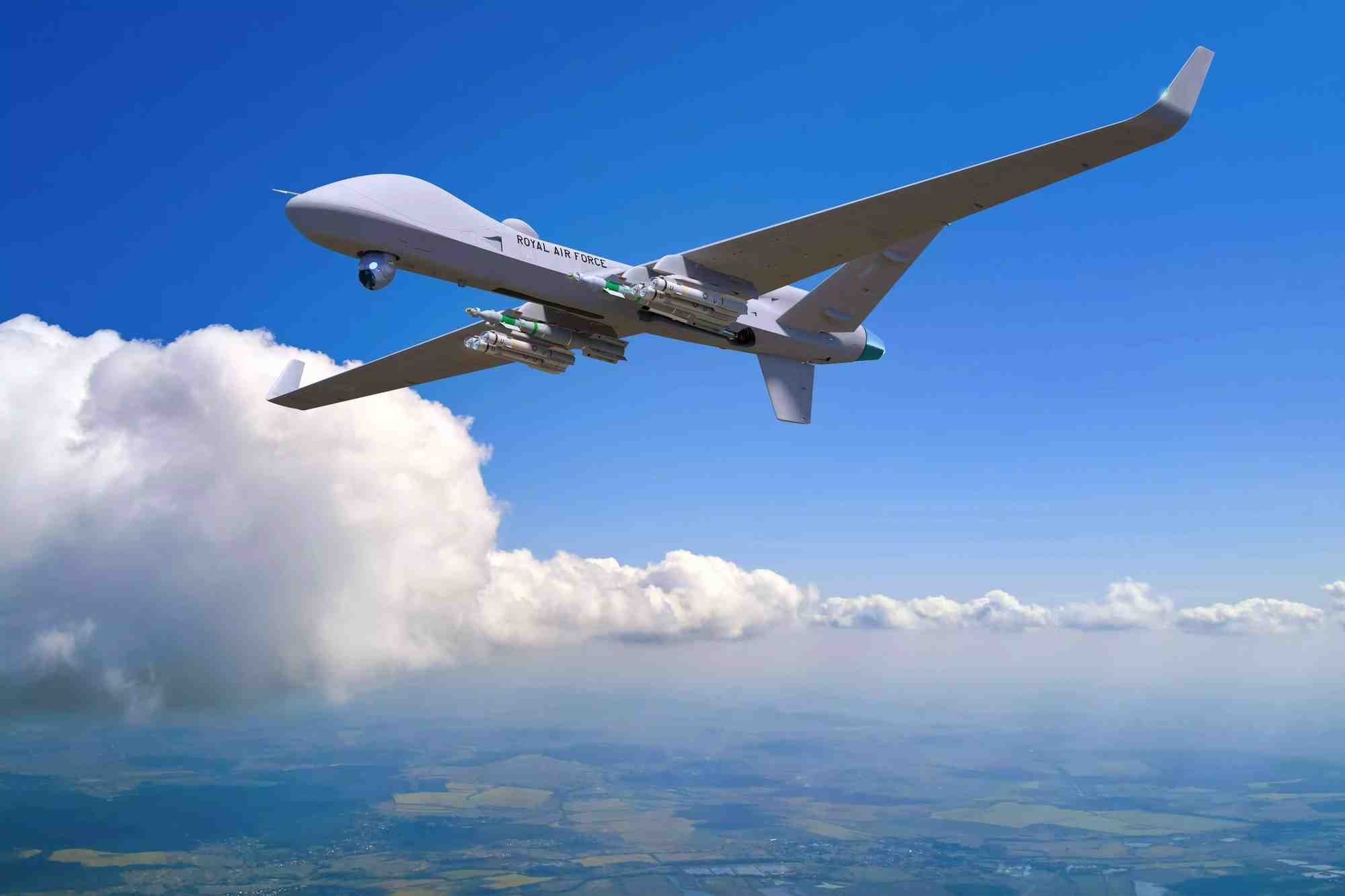 Représentation d'un drone MALE MQ-9B SkyGuardian de la Royal Air Force.