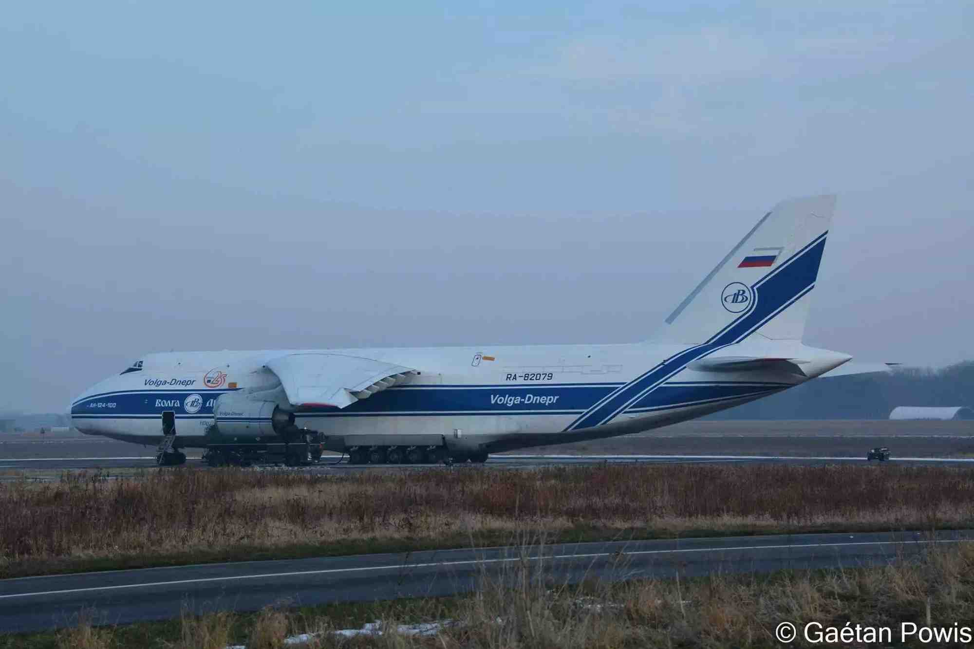 Image d'illustration : An-124-100 de Volga-Dnepr sur la base aérienne de Beauvechain (3 mars 2018).