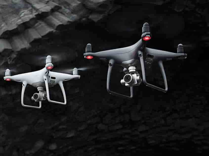 Le drone Phantom 4 Pro fait partie du programme Axon Air.