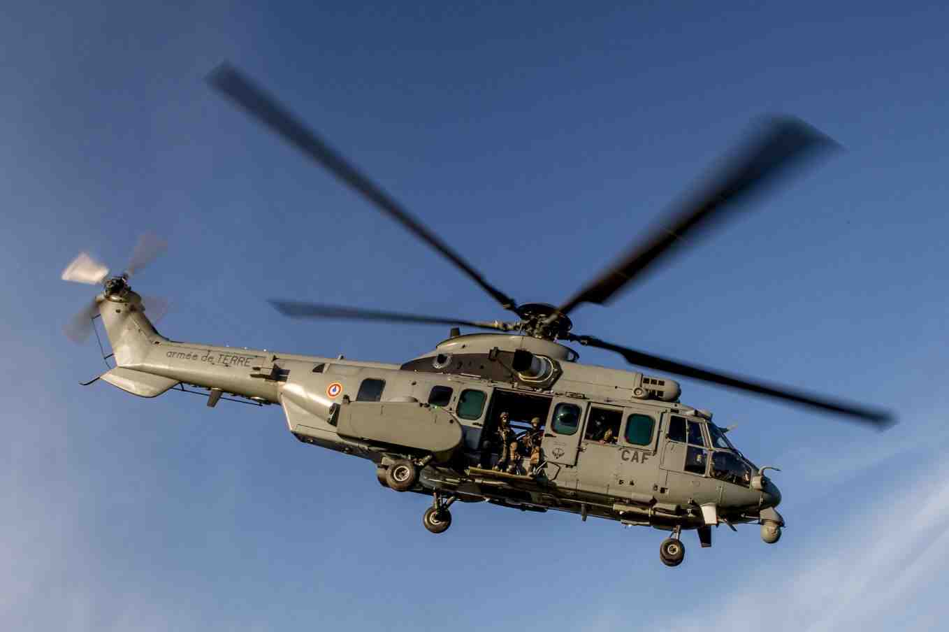 Les Caracal pourront être équipés du SH-20 et du M3M.