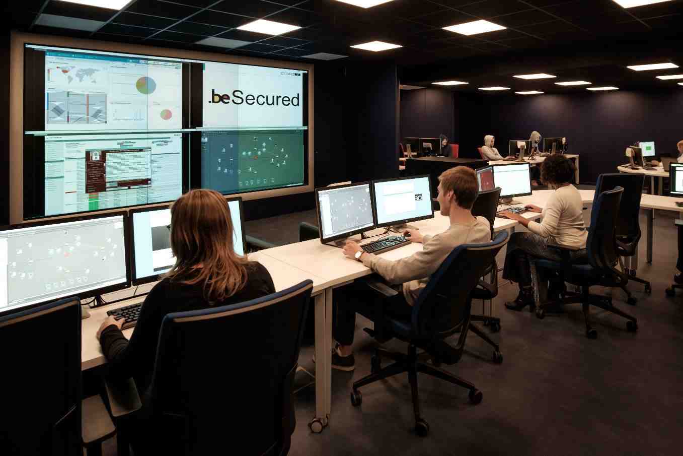Thales Belgium dispose d'un cyberlab permettant de simuler des cyber attaques.