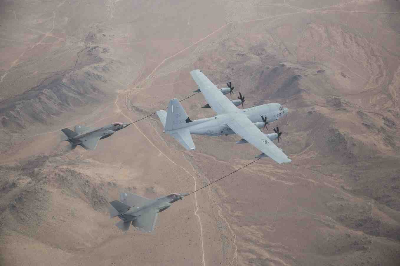 Les KC-130J de la Marine américaine ont effectué plus de 20 000 heures de vol en Irak.
