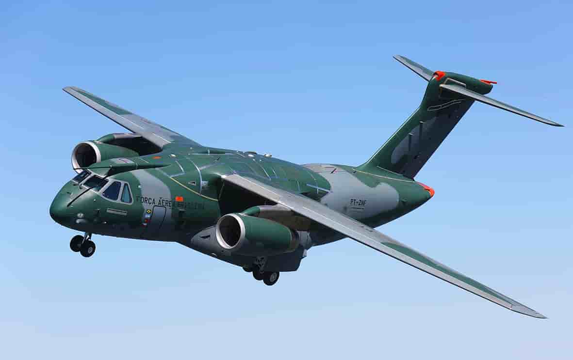 Le premier exemplaire de l'Embraer KC-390 a été victime d'une sortie de piste le 5 mai 2018.