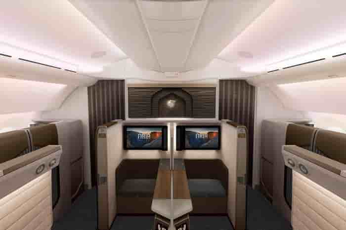Oman Air mini-suite.
