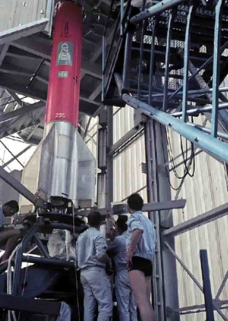 Préparation de la Véronique AGI 62 sous son portique.