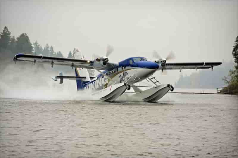 Twin Otter Series 400.