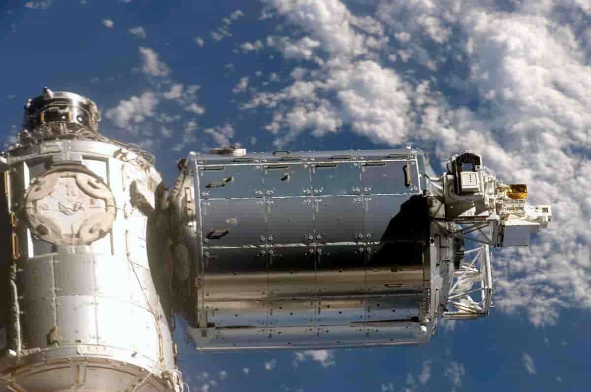Amarré depuis le 11 février 2008 au module Harmony, le laboratoire orbital européen