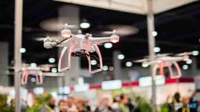 Singapour va aussi se doter d'un cluster drones.
