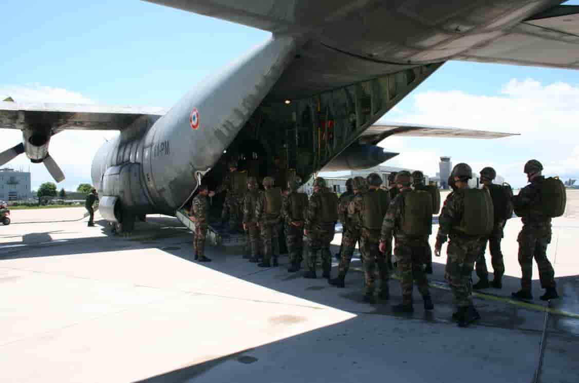 L'exercice impliquera des avions de transport et des troupes aéroportées.