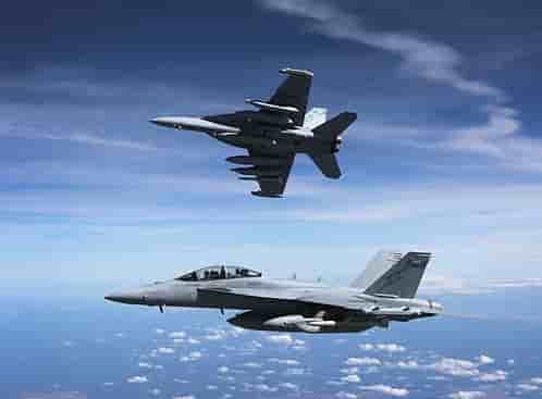 L'Australie aligne douze Growler.