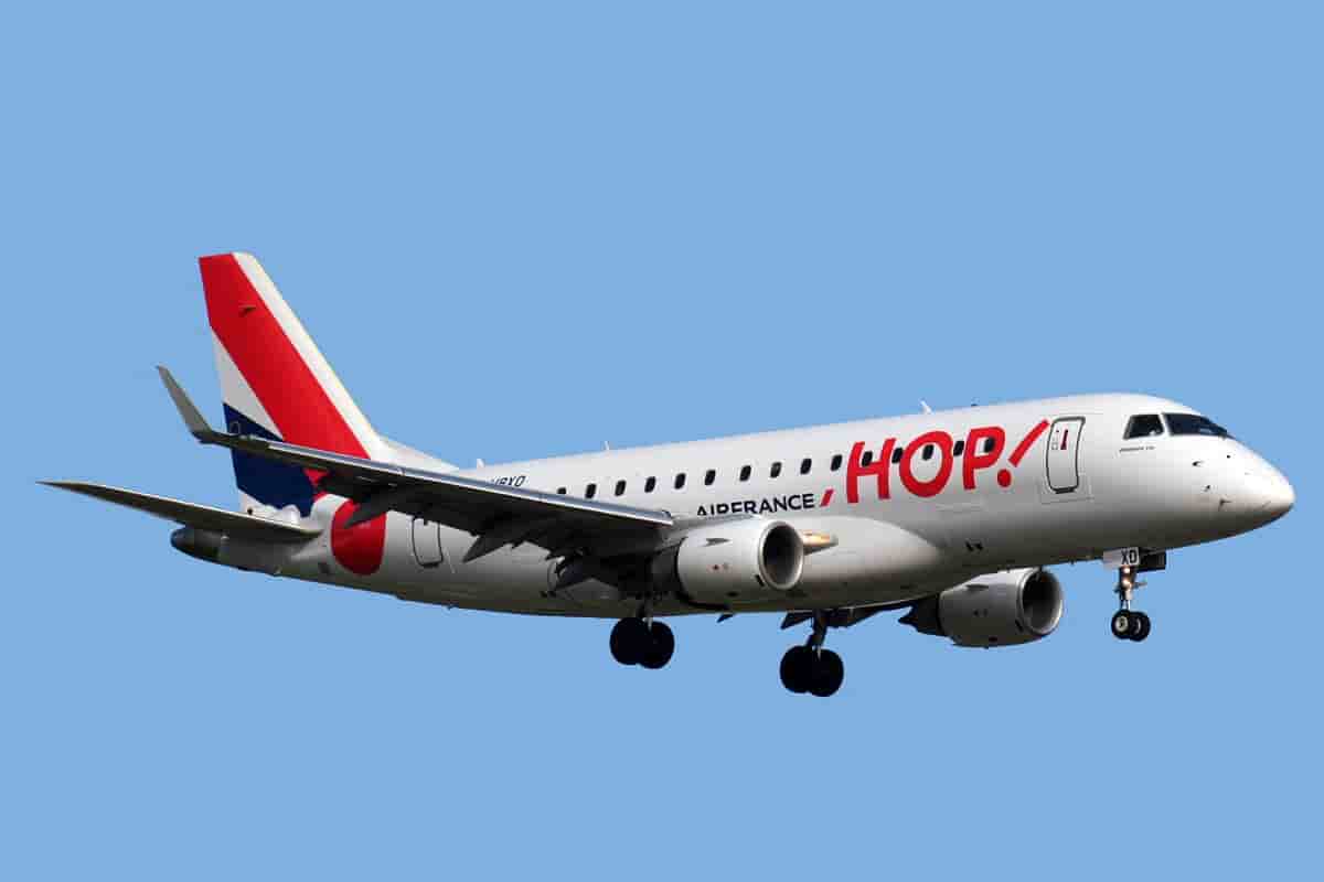 Embraer 170