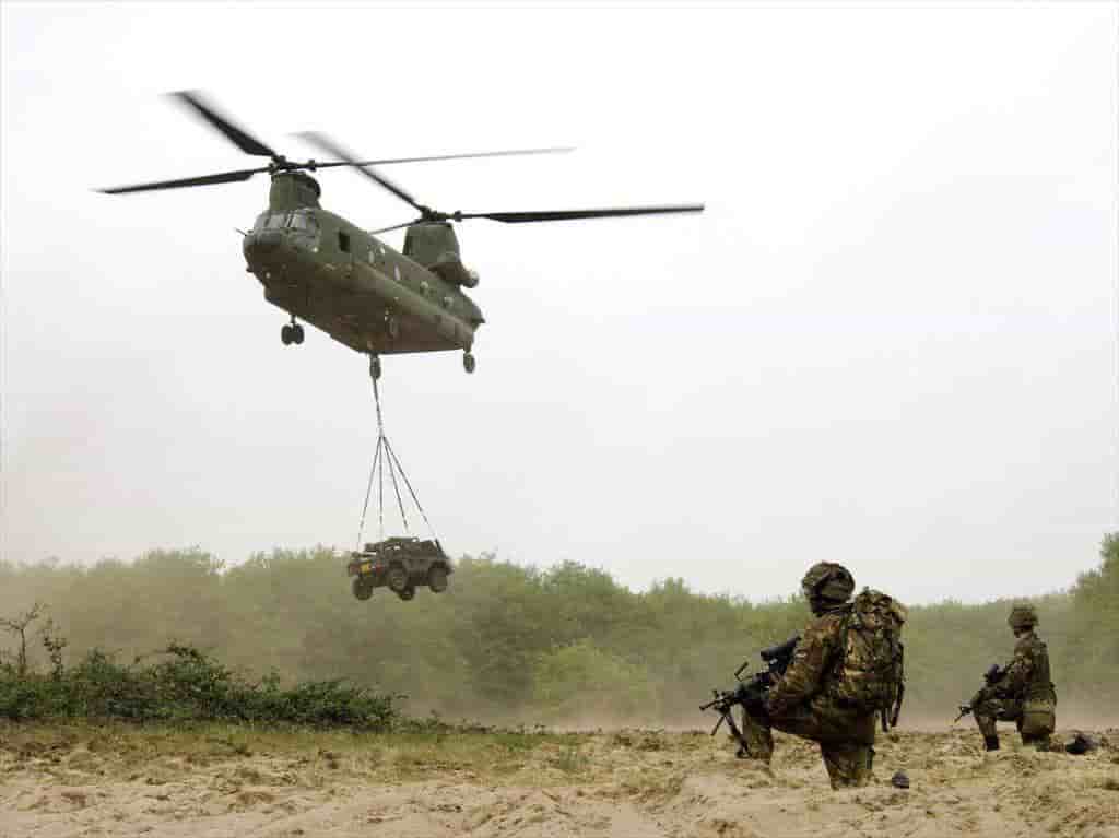 Les Pays-Bas auront ainsi une flotte de 20 H-47 Chinook au standard F.