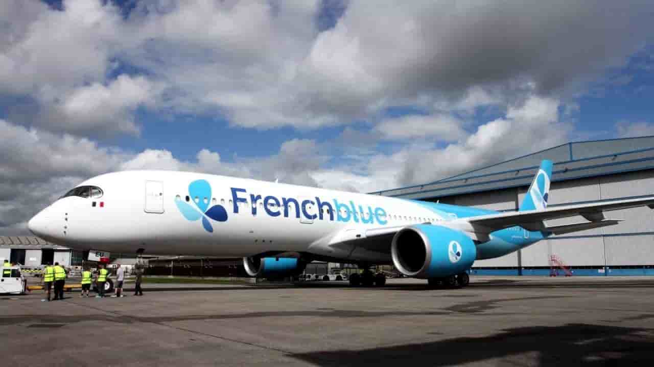 A350 French blue