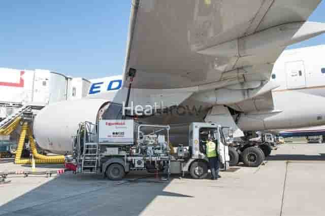 Aircraft refuelling at Heathrow.