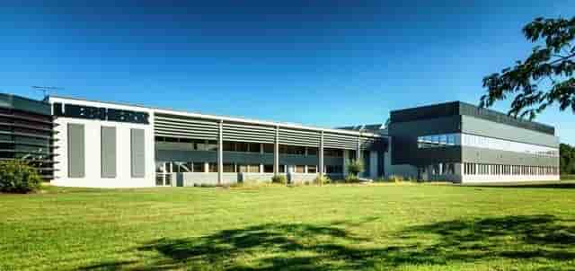 Liebherr-Aerospace a complété l’infrastructure de son site de Campsas par un nouveau bâtiment.