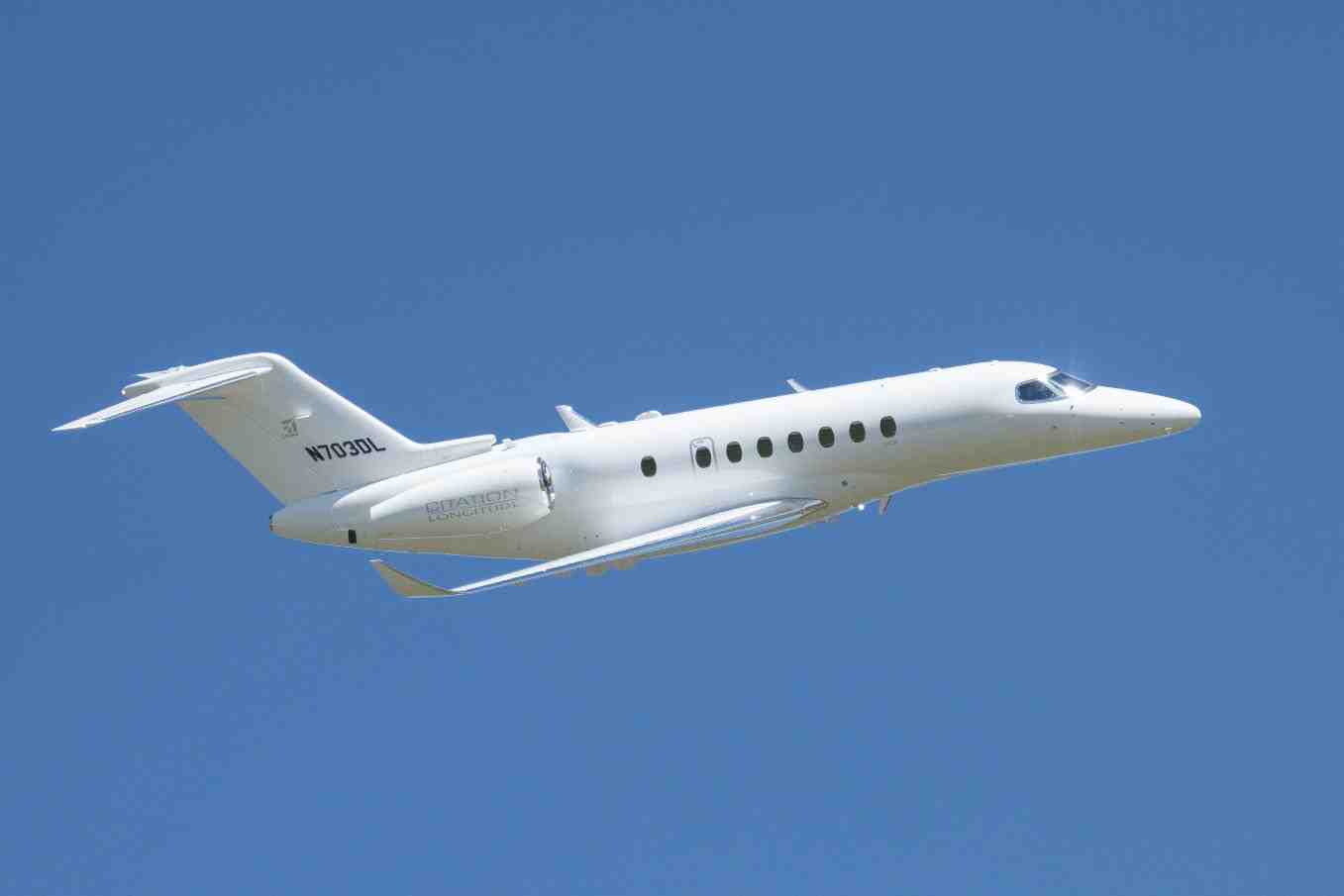 Le Cessna Citation Longitude a réalisé un tour du monde promotionnel de 31 000 nautiques, soit 57 412 km, en l'espace d'un mois.