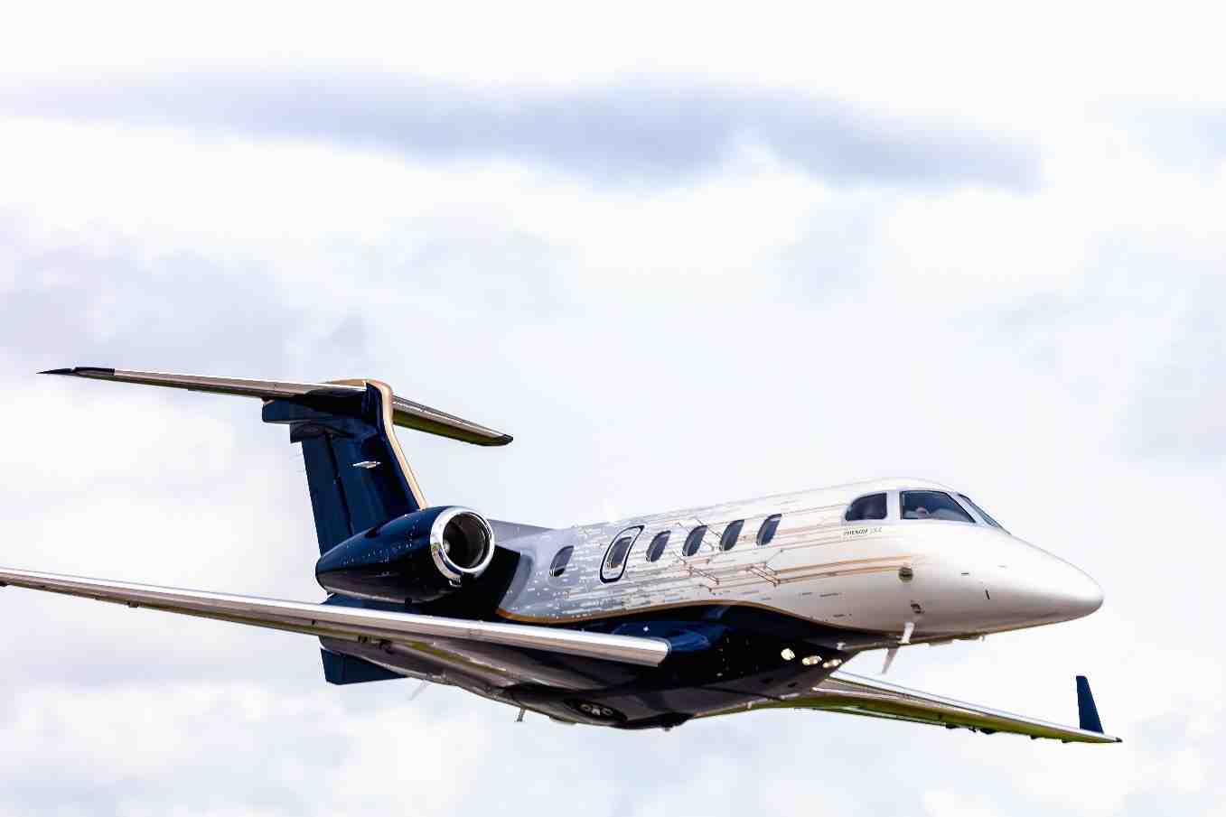 Embraer vient de livrer son 500e Phenom 300.
