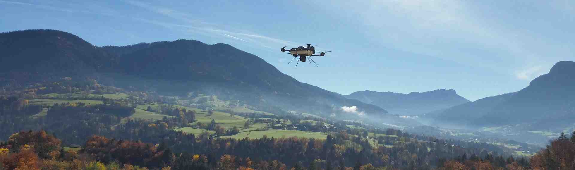 Delta Drone conçoit des drones pour répondre aux besoins des opérateurs professionnels.