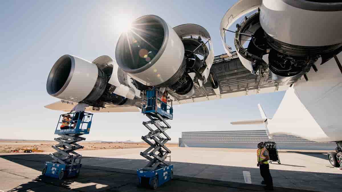 Stratolaunch.