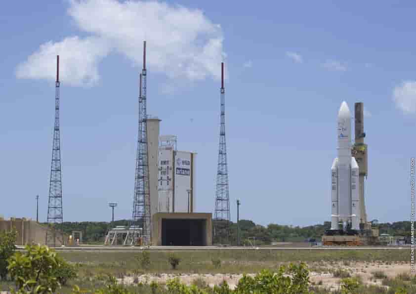 Ariane 5 arrives at the launch pad for flight VA239.