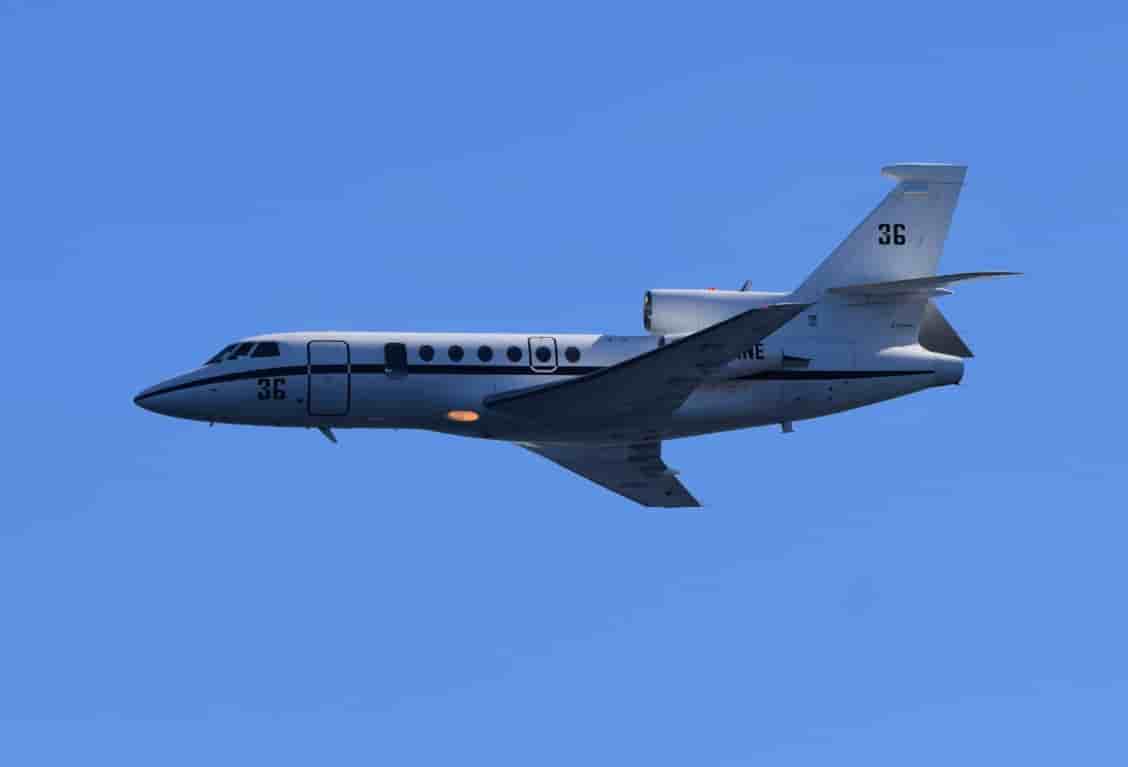 Deux Falcon 50M participent aux opérations de secours.
