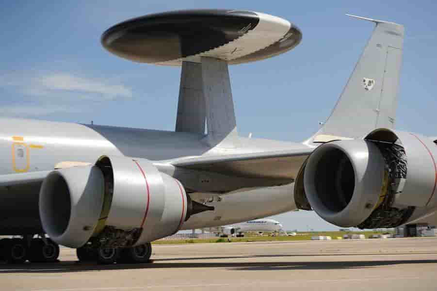 Les quatre AWACS français seront en service opérationnel jusqu'en 2035.