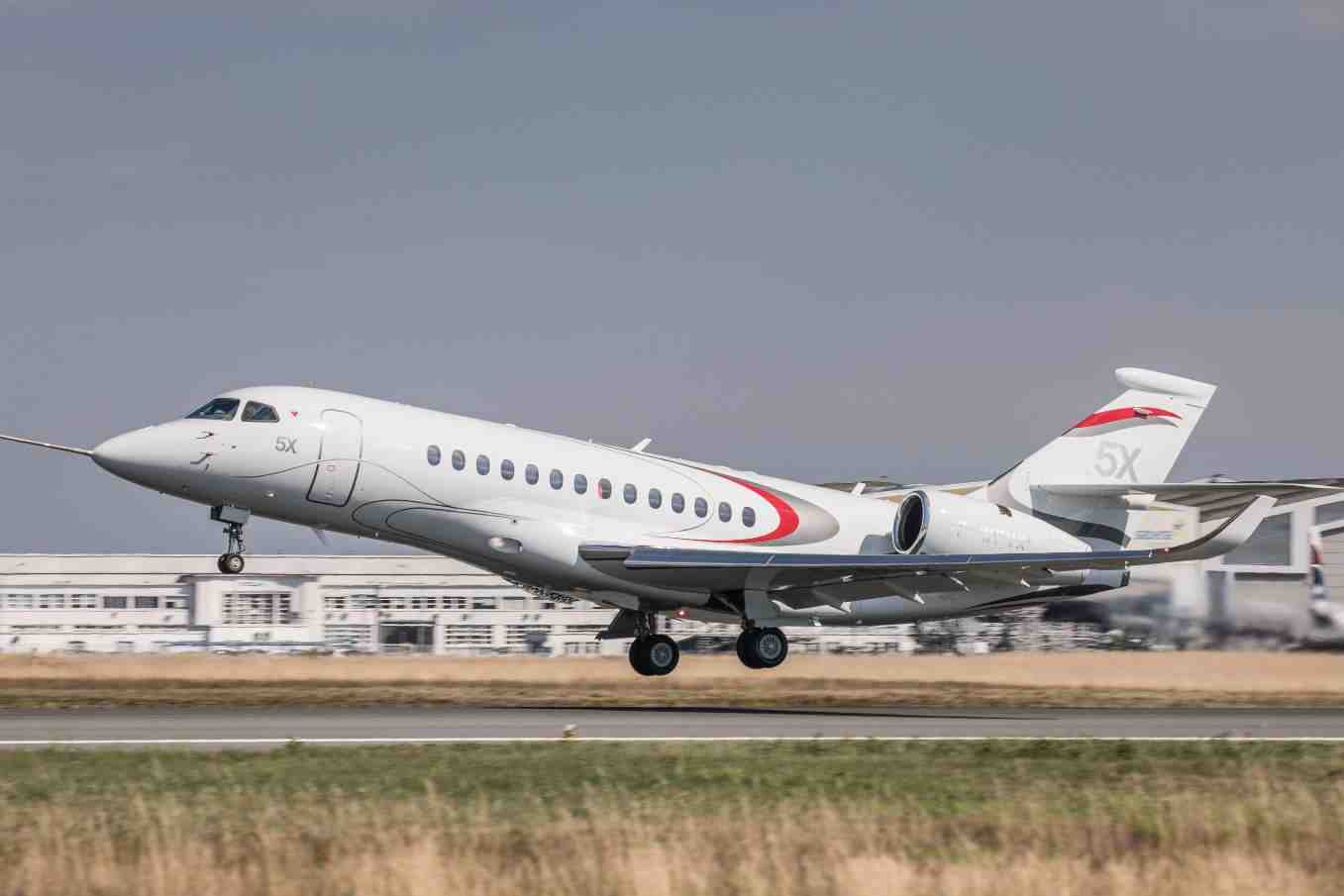 Le Dassault Falcon 5X est arrêté et sera remplacé par un nouvel avion.
