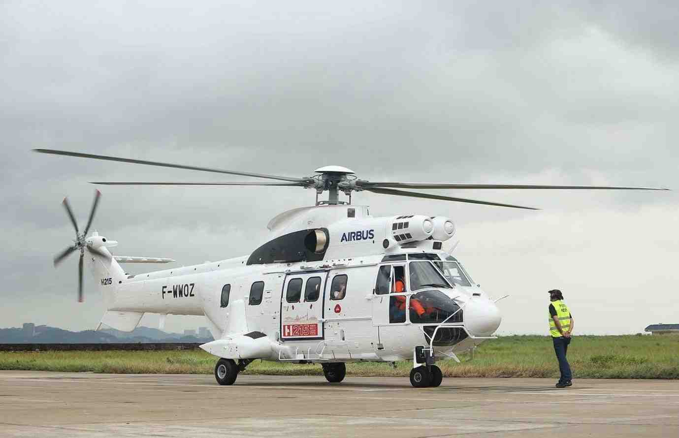 L'Airbus Helicopters H215 débute sa tournée de démonstrations en vol en Chine, qui s'étalera sur une durée de deux semaines.