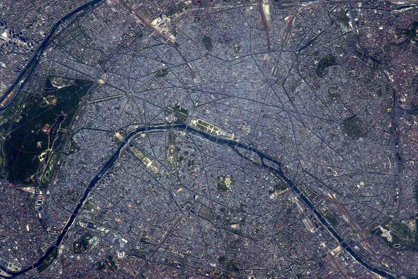 Paris, vue depuis l’ISS.