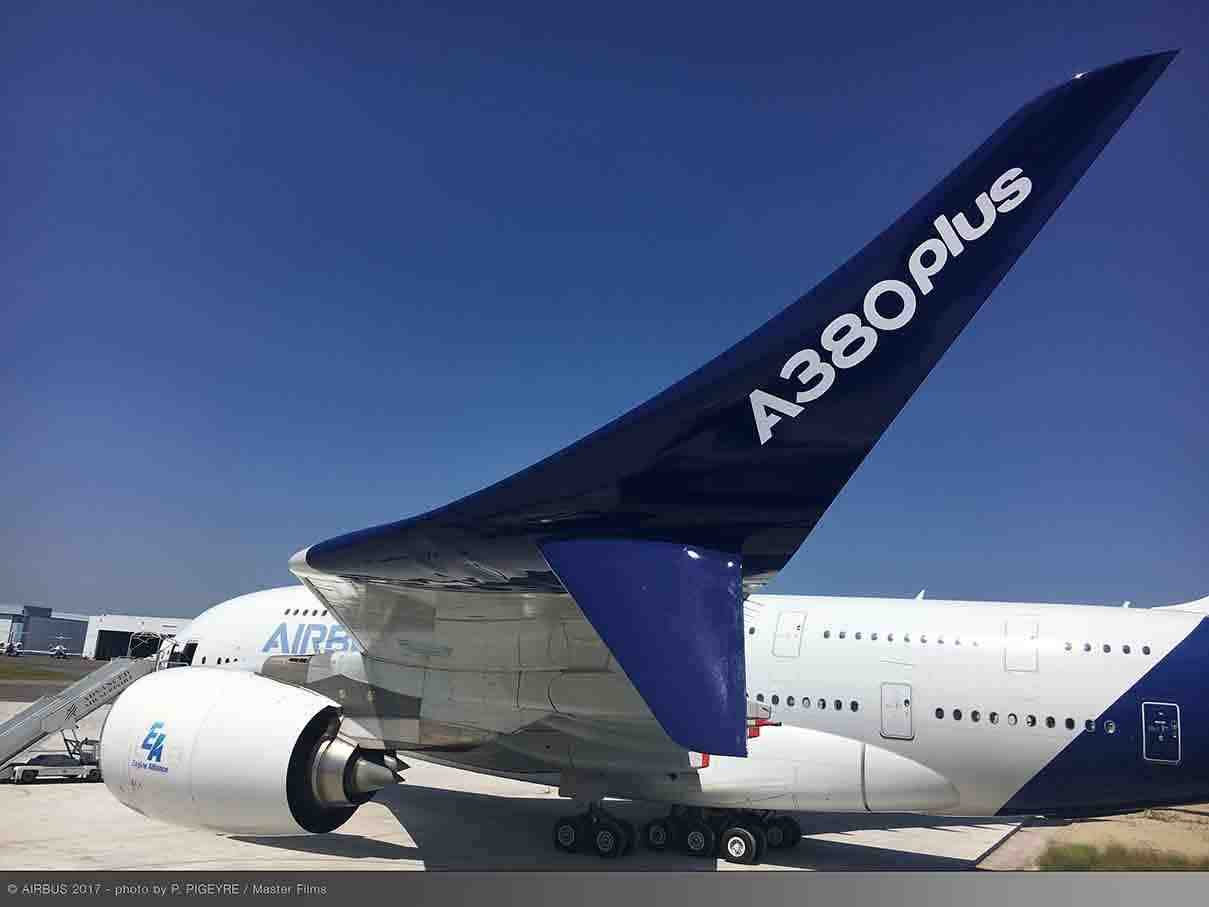 Les nouvelles ailettes marginales de l'Airbus A380 doivent permettre de réduire la consommation carburant de 4 %.