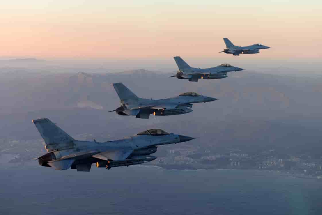 La Corée du Sud déploie 6 F-16 pour l'exercice Red Flag Alaska.