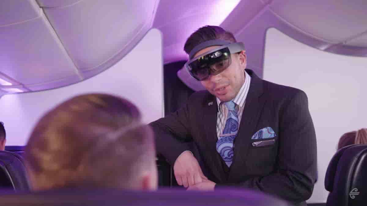 Les lunettes de réalité augmentée Microsoft HoloLens testées par Air New Zealand