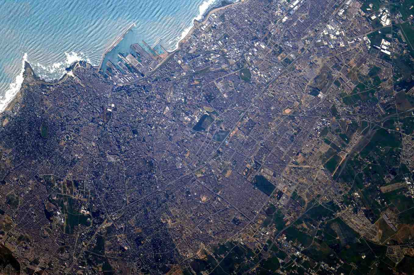 Casablanca et le Méchouar de Casablanca, depuis l’ISS.