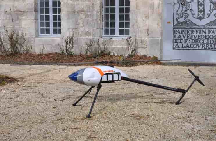 Le drone HE-220E d'Helipse